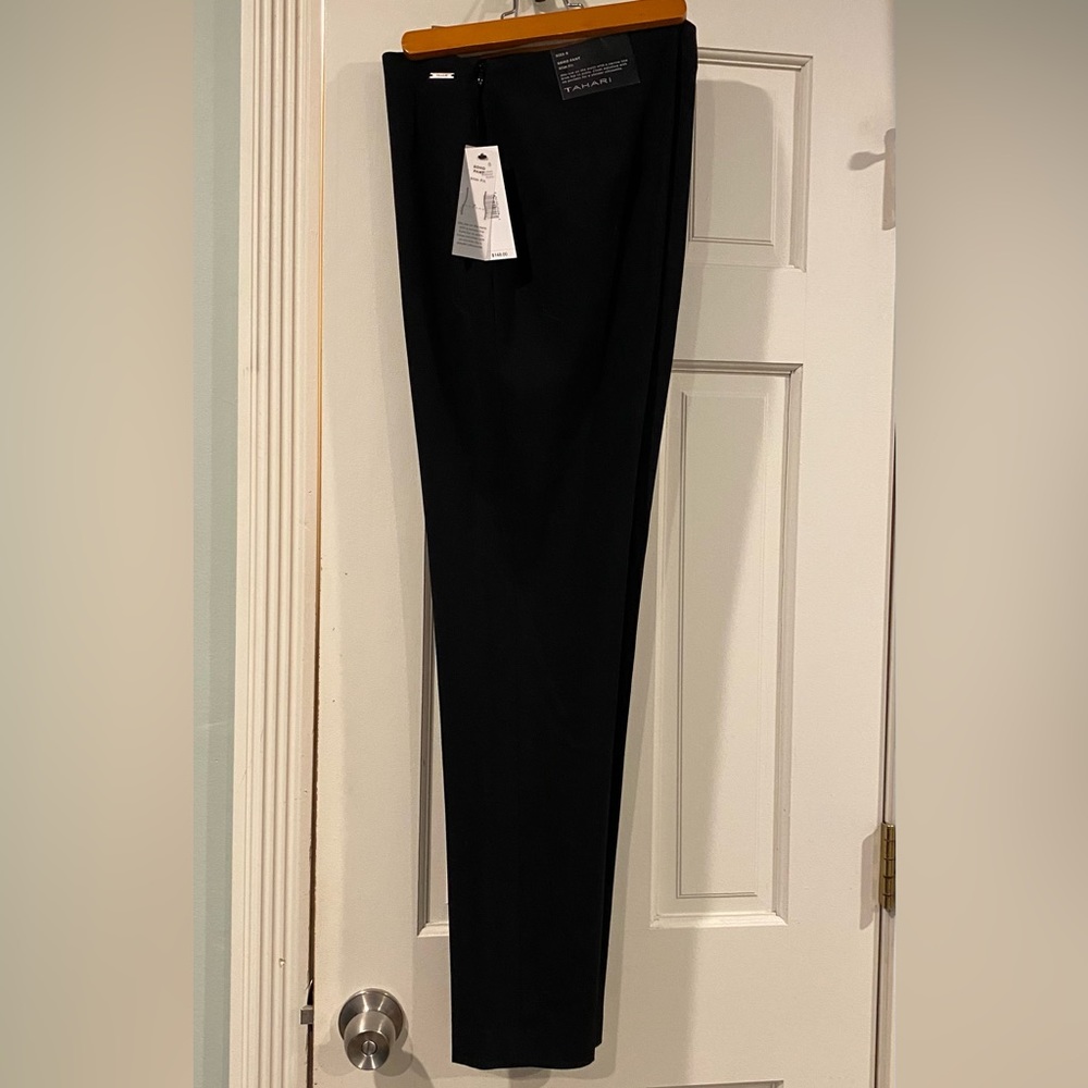 Tahari Soho Pant Slim Fit 6 NWT